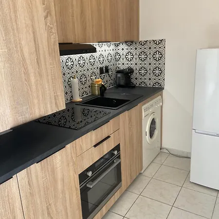 T2 Refait A Neuf - Residence Le Riviera شقة